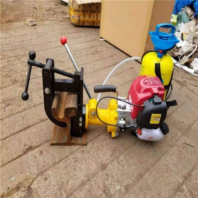 內燃式槽型軌鉆孔機