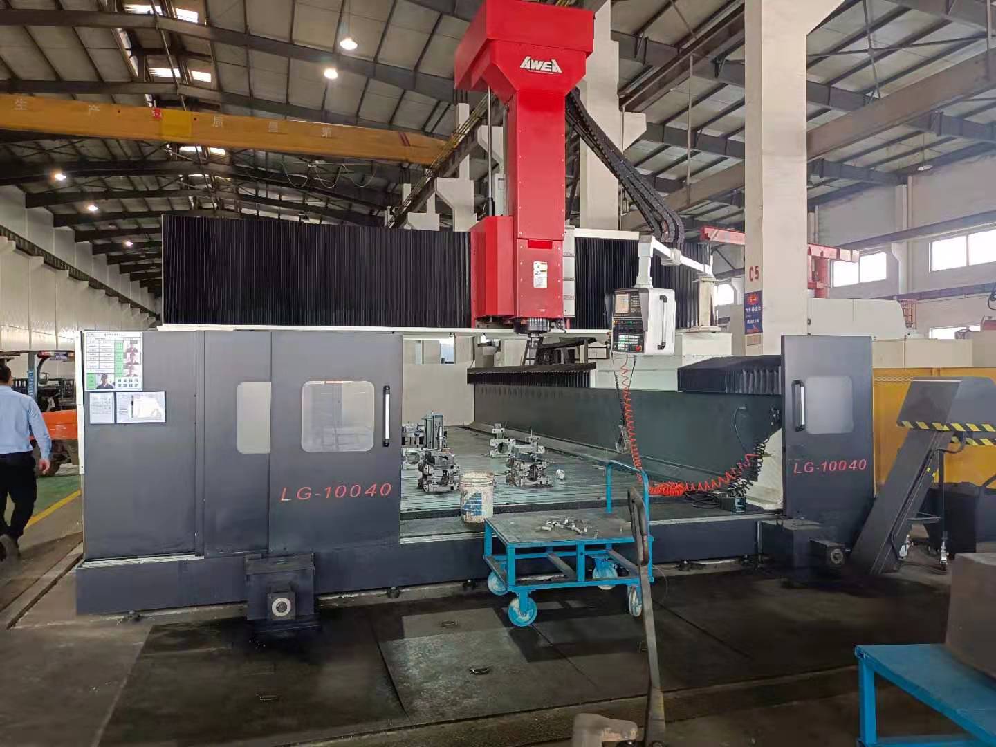 亞崴機(jī)電LG10040龍門(mén)加工中心