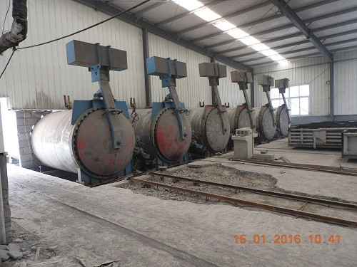 混凝土企業如何選擇合適的蒸壓釜